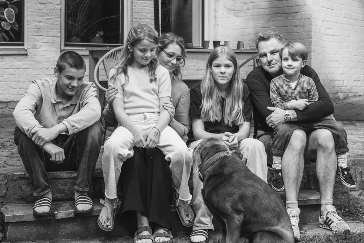 Simon Buck mit seiner Familie