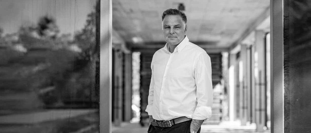 Portrait von Simon Buck